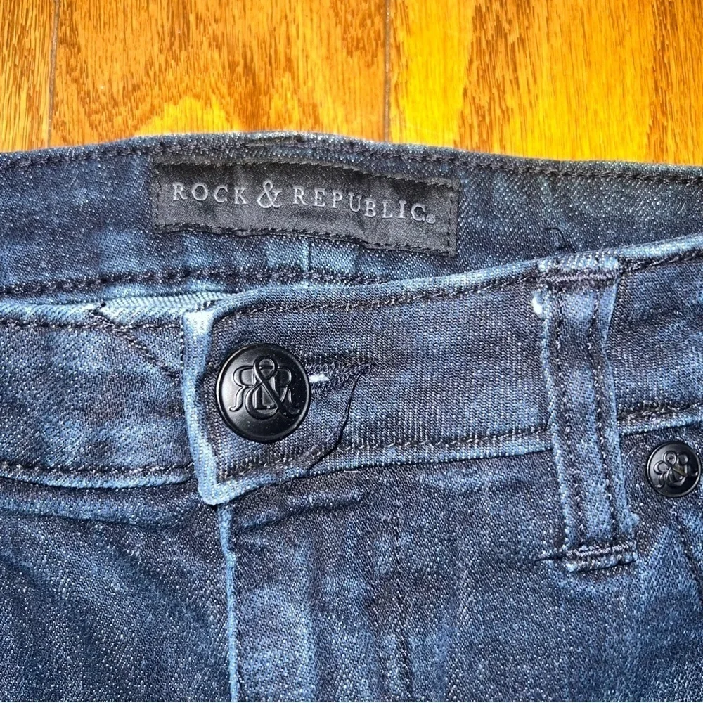 Rock & Republic Groupie Dark Wash Denim Mini Skirt Size 12 - Picture 2 of 9